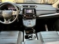 Grey Honda Cr-V 2018 for sale in Automatic-2