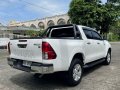 Selling White Toyota Hilux 2016 in Muntinlupa-4