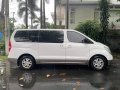 Sell Pearl White 2013 Hyundai Grand Starex in Makati-4