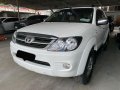 Selling White Toyota Fortuner 2008 in Pasig-5