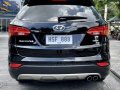 Black Hyundai Santa Fe 2013 for sale in Automatic-5
