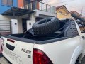 Sell White 2016 Toyota Hilux in Caloocan-5