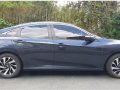 Grey Honda Civic 2016 for sale in Automatic-2