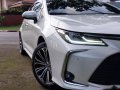 Pearl White Toyota Corolla Altis 2020 for sale in Automatic-8