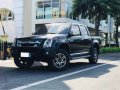 Black Isuzu D-Max 2013 for sale in Automatic-7