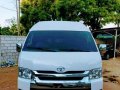 Pearl White Toyota Hiace Super Grandia 2015 for sale in Automatic-8