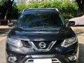 Black Nissan X-Trail 2015 for sale in Automatic-8