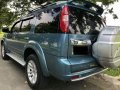 Selling Blue Ford Everest 2014 in Makati-8