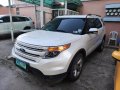 Pearl White Ford Explorer 2013 for sale in Quezon-2