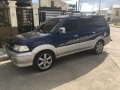 Selling Blue Toyota Revo 2001 in Rosario-9