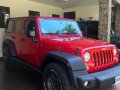 Selling Red Jeep Rubicon 2015 in Pateros-9