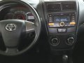 Silver Toyota Avanza 2018 for sale in Las Pinas-3