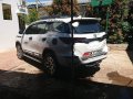 Selling White Toyota Fortuner 2018 in Valencia-8