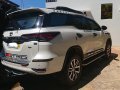 Selling White Toyota Fortuner 2018 in Valencia-7