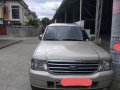 Silver Ford Everest 2005 for sale in Bocaue-1