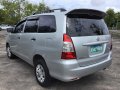 Selling Pearl White Toyota Innova 2013 in Lucena-1