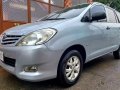 Selling Brightsilver Toyota Innova 2010 in Marikina-7