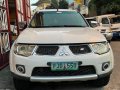 White Mitsubishi Montero Sport 2013 for sale in Las Piñas-0