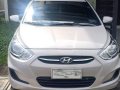 Pearl White Hyundai Accent 2015 for sale in Caloocan-3