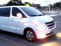 Pearl White Hyundai Grand Starex 2011 for sale in Automatic-2