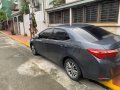 Selling Grey Toyota Corolla Altis 2016 in Las Piñas-2