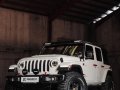 Selling White Jeep Wrangler 2019 in Quezon-0