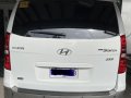 White Hyundai Starex 2014 for sale in Parañaque-1