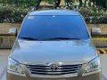 Selling Grey Toyota Innova 2012 in Makati-9