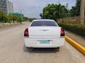 Pearl White Chrysler 300c 2008 for sale in Automatic-1