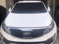 Selling Pearl White Kia Sportage 2013 in Pasay-0