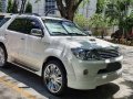 Selling Pearl White Toyota Fortuner 2007 in Quezon-3