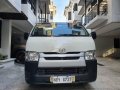 Selling White Toyota Hiace 2018 in Quezon City-1