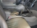 Grey Toyota Fortuner 2006 for sale in Automatic-4