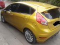 Selling Yellow Ford Fiesta 2015 in Muñoz-6