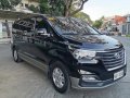 Selling Black Hyundai Starex 2019 in Manila-7