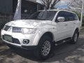 White 2012 Mitsubishi Montero  Automatic for sale-8