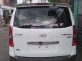 Sell Pearl White 2013 Hyundai Starex in Mandaluyong-3