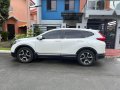 Pearl White Honda Cr-V 2019 for sale in Automatic-3