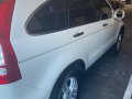 White Honda Cr-V 2010 for sale in Pateros-3