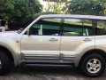 Selling Pearl White Mitsubishi Pajero 2002 in Taguig-9