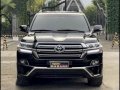 Selling Black Toyota Land Cruiser 2020 in Quezon-9