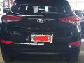Selling Black Hyundai Tucson 2016 in Quezon City-6