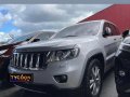 Selling Silver Jeep Grand Cherokee 2011in Pasig-5