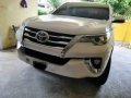 Selling Pearl White Toyota Fortuner 2020 in Parañaque-6