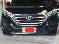 Selling Black Hyundai Tucson 2016 in Quezon City-0