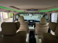 Selling Pearl White Toyota Alphard 2016 in Taguig-6