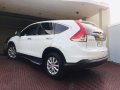 Sell Pearl White 2015 Honda Cr-V in Quezon City-6