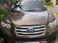 Selling Brown Hyundai Santa Fe 2012 in Pasig-0