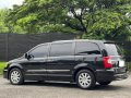 Selling Black Chrysler Town And Country 2014 in Las Piñas-8