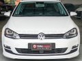 Selling White Volkswagen Golf 2017 in Manila-1